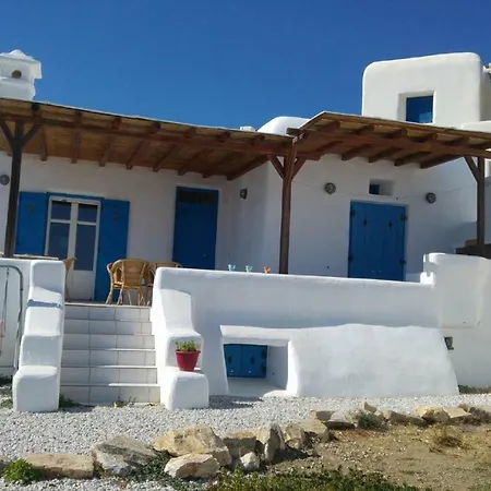 Apartment Paradosiaki Mezoneta Kostos